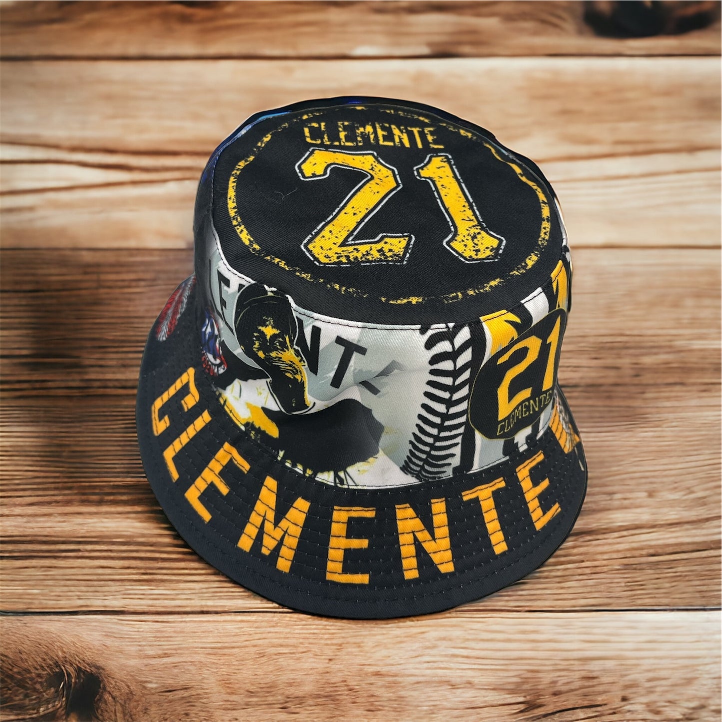 Gorra Tipo Pescador con Diseño - Clemente 21